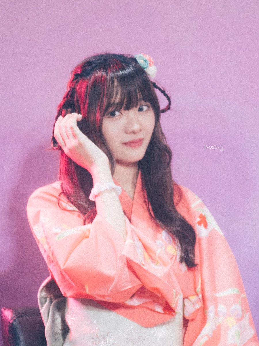billboyz100oshi's tweet photo. อย่าจ้องตากัน ก็มันหวั่นไหวนะเธอ
#YoghurtBNK48 at CGM48 Tanabata Event 

#BNK48สัญญานะ_Roadshow
#CGM48_TanabataEvent
#bbillboyz100oshi #บีบิวบอยร้อยโอชิ https://t.co/gBbu2yT7X7