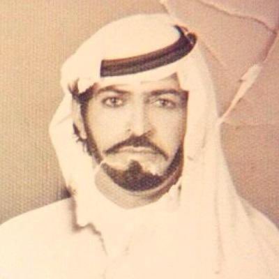555777n's tweet photo. من تـقنع النفس قنعت لـو تـعاتبها
          مـا عـاد تـرجع كـما لـول عـلى العادة

شيٍ بــلا شـفّــها مــا عــاد يـطـربـها
          إذا انـكـفت مــا لـهـا فـي تـركها راده

احمد بن علي الكندي الله يرحمه https://t.co/CekWC1TKwX