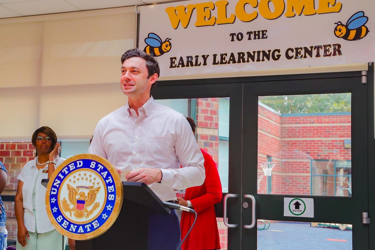 U.S. Senator Jon Ossoff held a press conference to announce a $1.8 million Head Start grant for the ELC that will provide additional resources to enhance preschool education for the children in Baldwin County. Thank you, @SenOssoff, for investing in our families and community. https://t.co/oITcXKzKx9