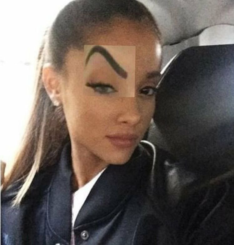 luvs_agb's tweet photo. letteralmente dalton che si è dimenticato che la moglie è ariana grande e non un artista country emergente https://t.co/zfRlK0gago