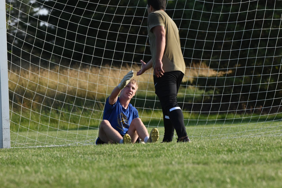 LajfarrellLisa's tweet photo. Back from a concussion and having one last training session before high school tryouts! https://t.co/JffLbkZdFu