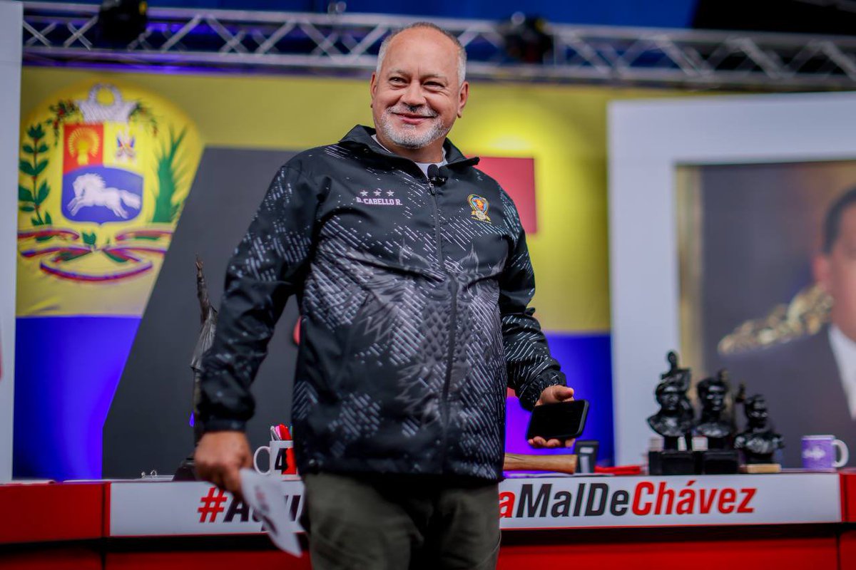 “El fascismo siempre se encuentra y siempre se va a unir para atacar al pueblo” <a href="/dcabellor/">Diosdado Cabello R</a> 

#YaTeDijeQueNoVas