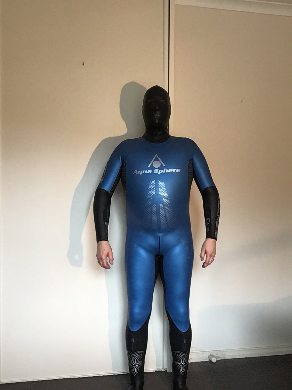 Rubberknite on Twitter "While it’s quite in the Wetsuit Repairs