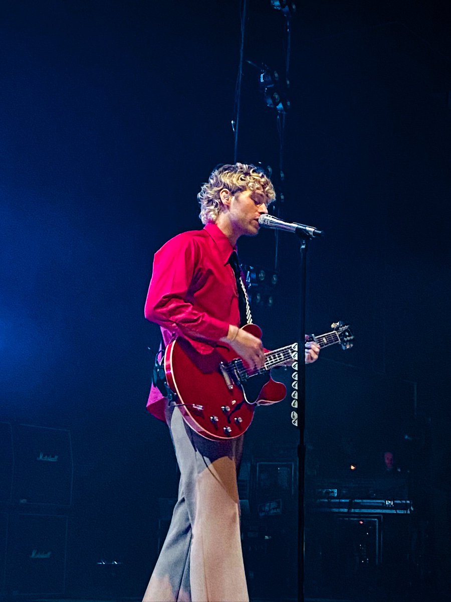 bestofsos's tweet photo. 🖤 https://t.co/8DGvkUU5ef