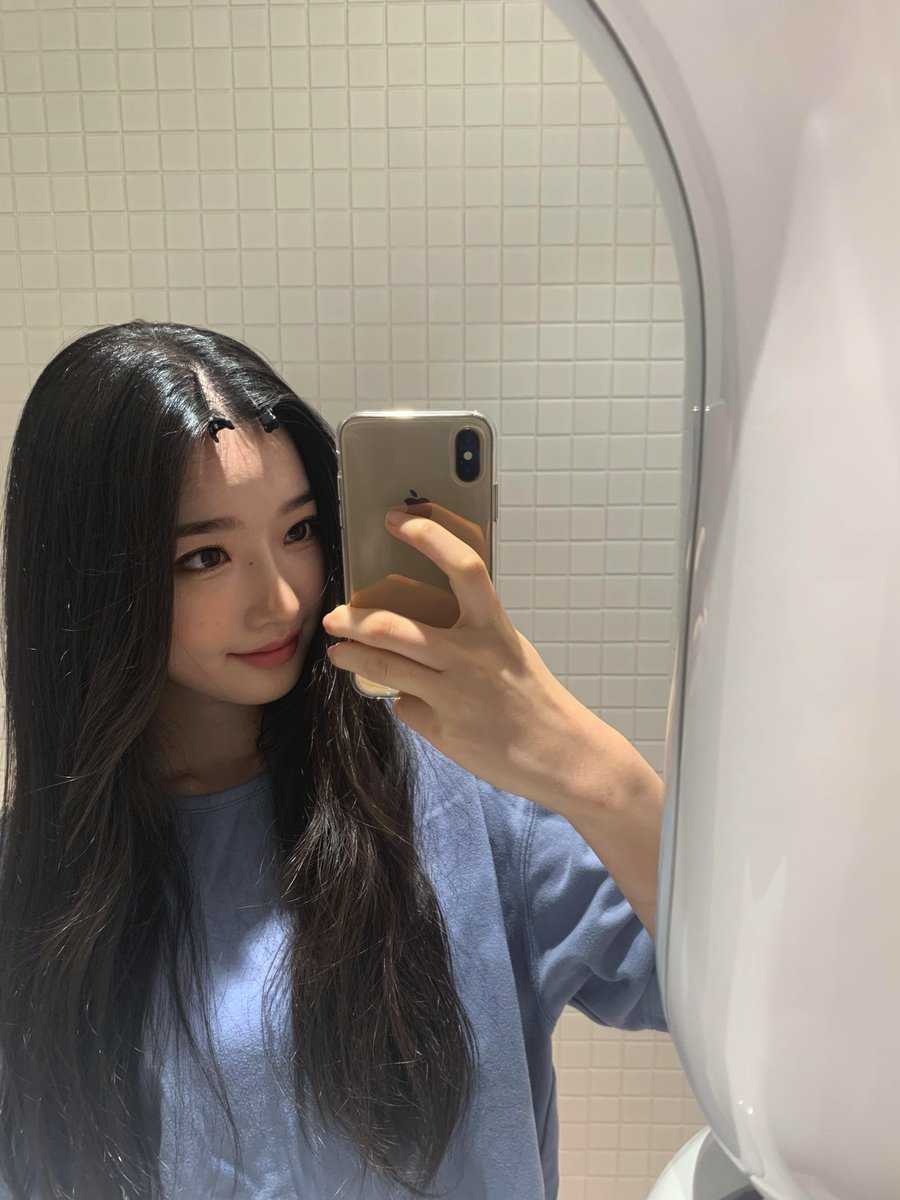 01YYK's tweet photo. 🌊🍒 https://t.co/Yu5pLhRPL0