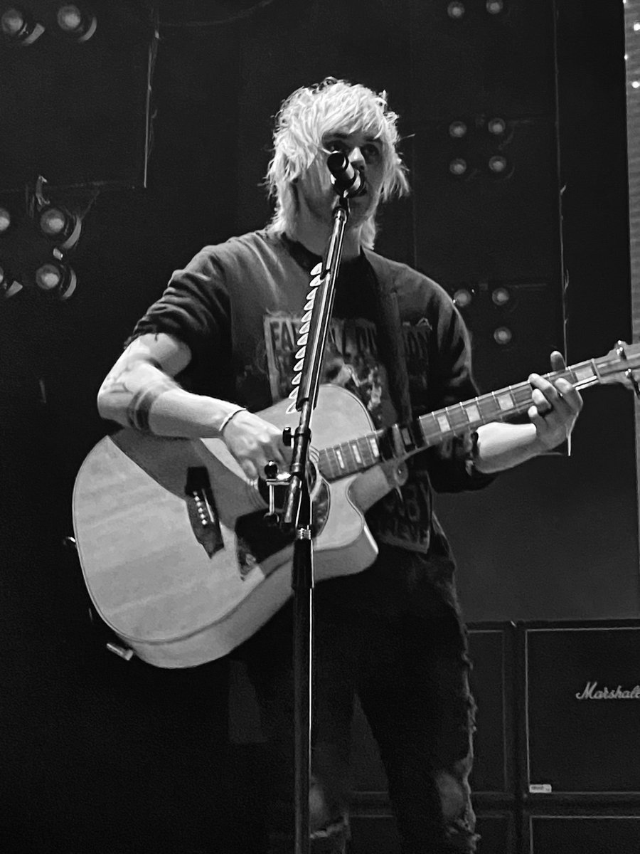 bestofsos's tweet photo. https://t.co/EdjFqqwYWE