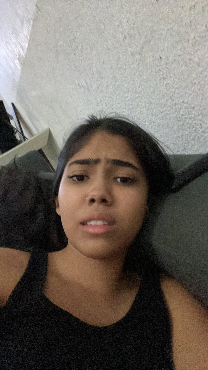 maliruisa's tweet photo. my honest reaction https://t.co/nPml5H16Fk