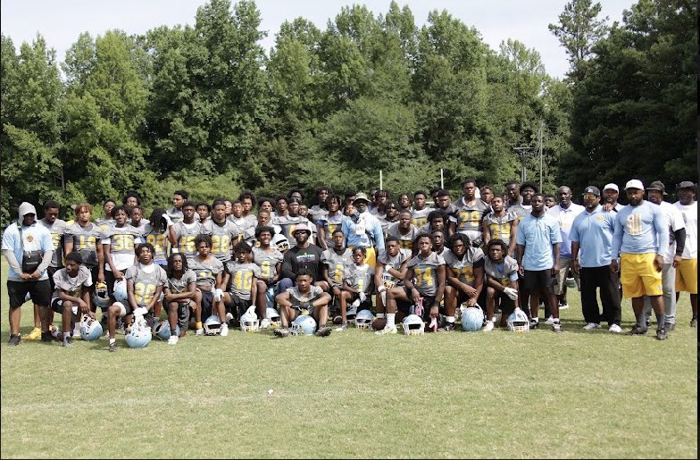 Had a great day these pass 3 days at FCA but in Deion Sanders voice “ WE COMING ” !!!! #MaysRide🩵💛 #TheMaysWay💛🩵 <a href="/coachtslaton12/">Coach M. (Tony) Slaton</a> <a href="/APSMaysRaiders/">APS Mays Raiders</a>