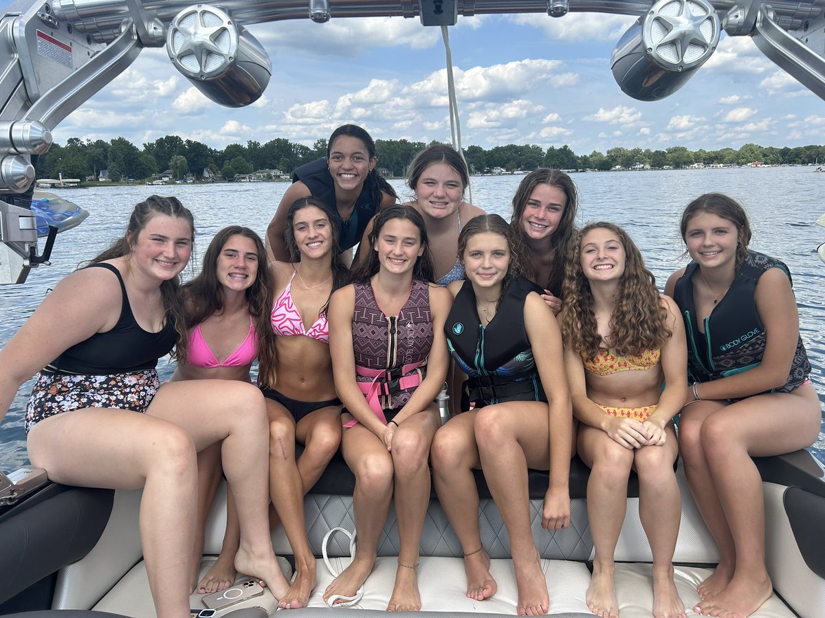 TecumsehGbball's tweet photo. @MIPremier2026 with some team bonding before heading out to Orlando for the National championships! https://t.co/F2SxAy5TaF