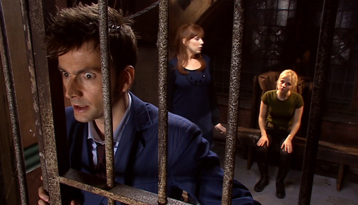 JoeSiegler's tweet photo. #DoctorWhoMarathon Ep 750 - The Doctor's Daughter (Story 194, Serial 4.7) - 10 May 2008 #DoctorWho 2/3
She was daughter of 5, girlfriend of 10, wife of 14. #MyHeadHurts #HelloDad. The war story here is just "eh" to me. This one's strength is the fun in watching The Doctor, Donna https://t.co/8UY2ffuqvQ