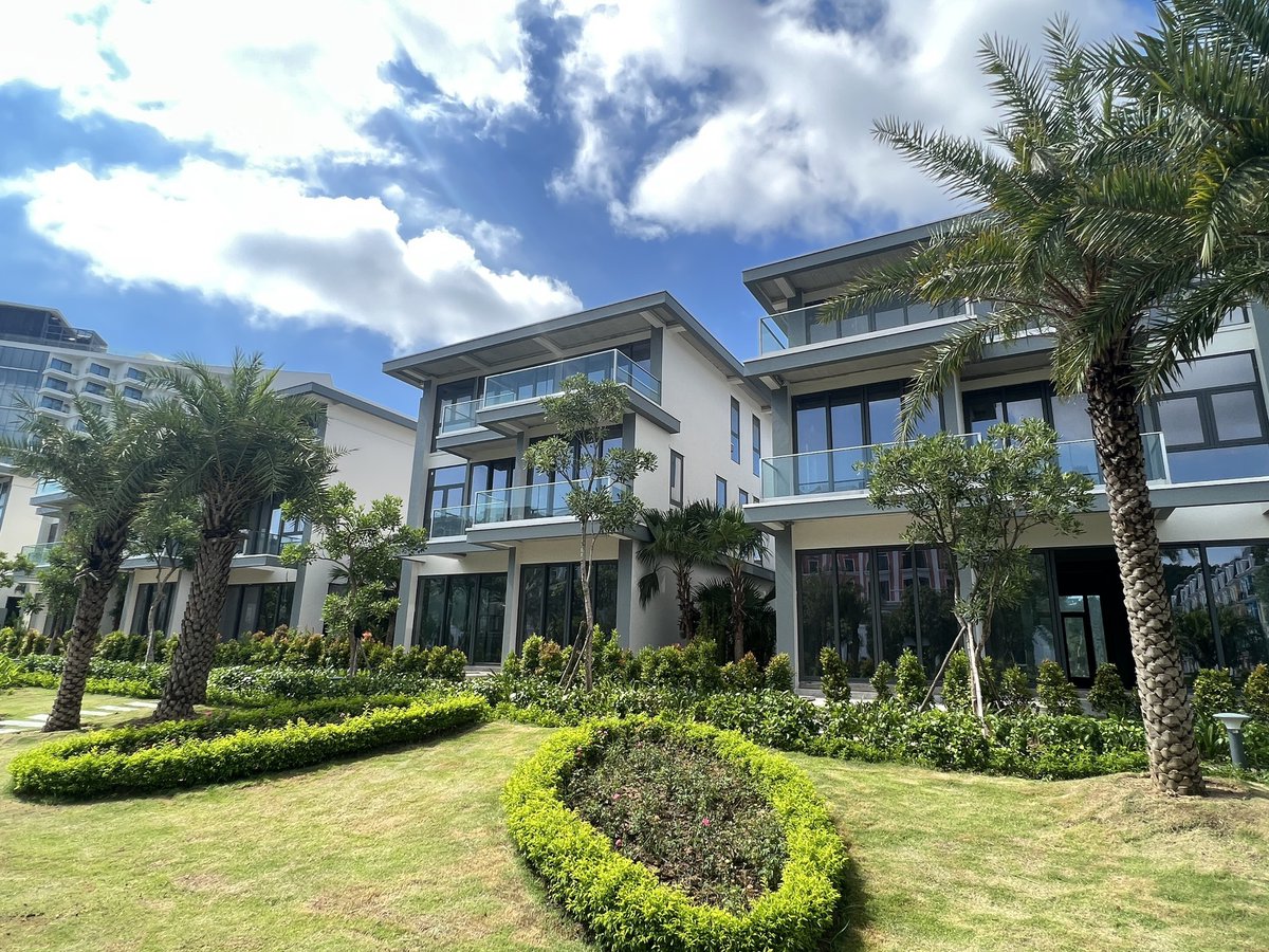 dragon_ocean88's tweet photo. 💥 LỘ DIỆN VILLA TẠI DREAM DRAGON RESORT
📌 Lời giải cho bài toán khó về lưu trú nghỉ dưỡng cao cấp tại Đồ Sơn, khi trung bình mỗi dịp cuối tuần Dragon Beach đón gần 10.000 khách/ngày !! https://t.co/8D5BTC2Jds