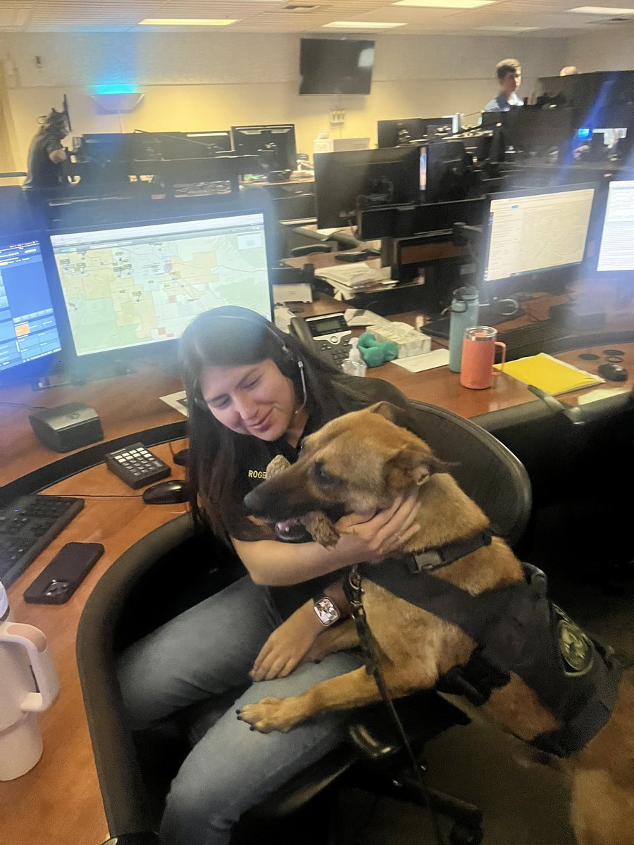 I can’t thank <a href="/RSO/">Riverside County Sheriff</a> Dispatch enough for being our guardian angles. Thank you for letting me 🛑by and say 👋🏻