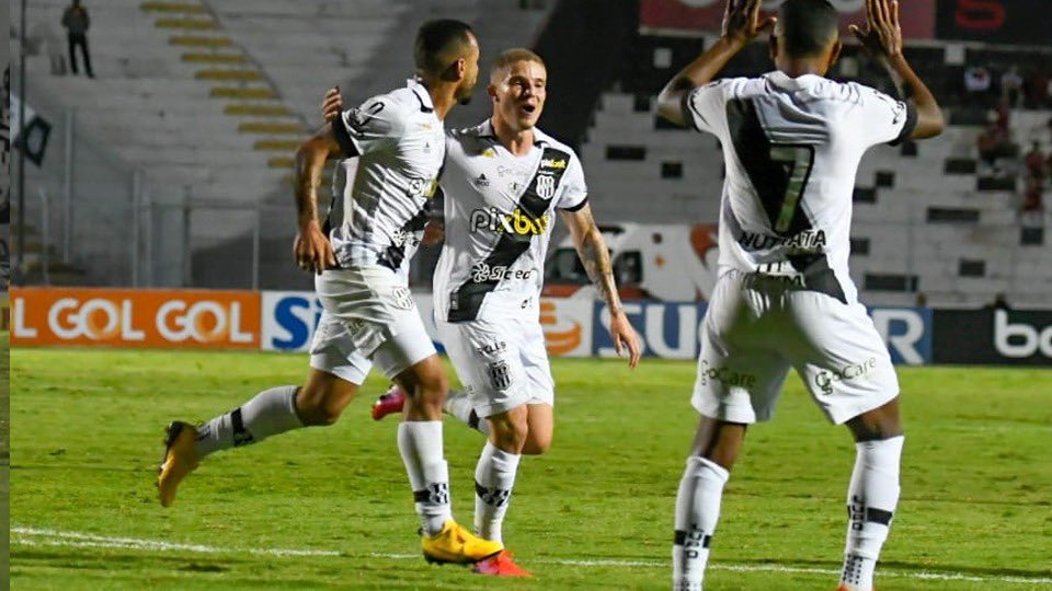 gustavo tweet media
