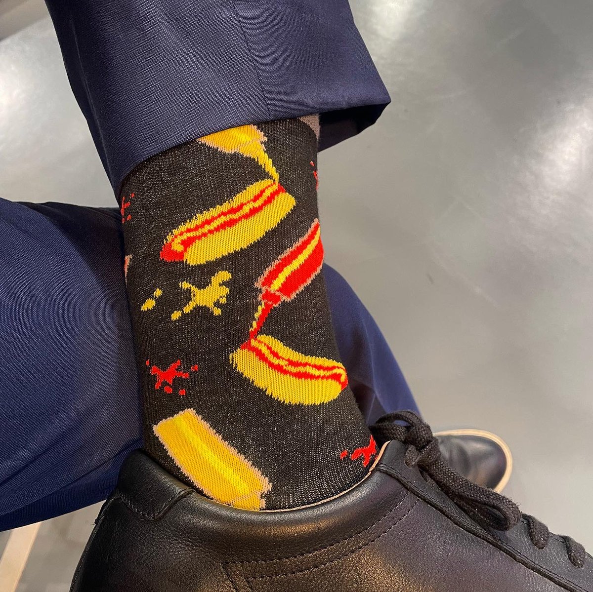 AddisonGreenWX's tweet photo. Oh no! Anyone know how to get mustard out?! #NationalHotdogDay
#hotdog ๐ญ #socks #sockgame #sockoff #tvnews #news12 https://t.co/7j7OgAc68U
