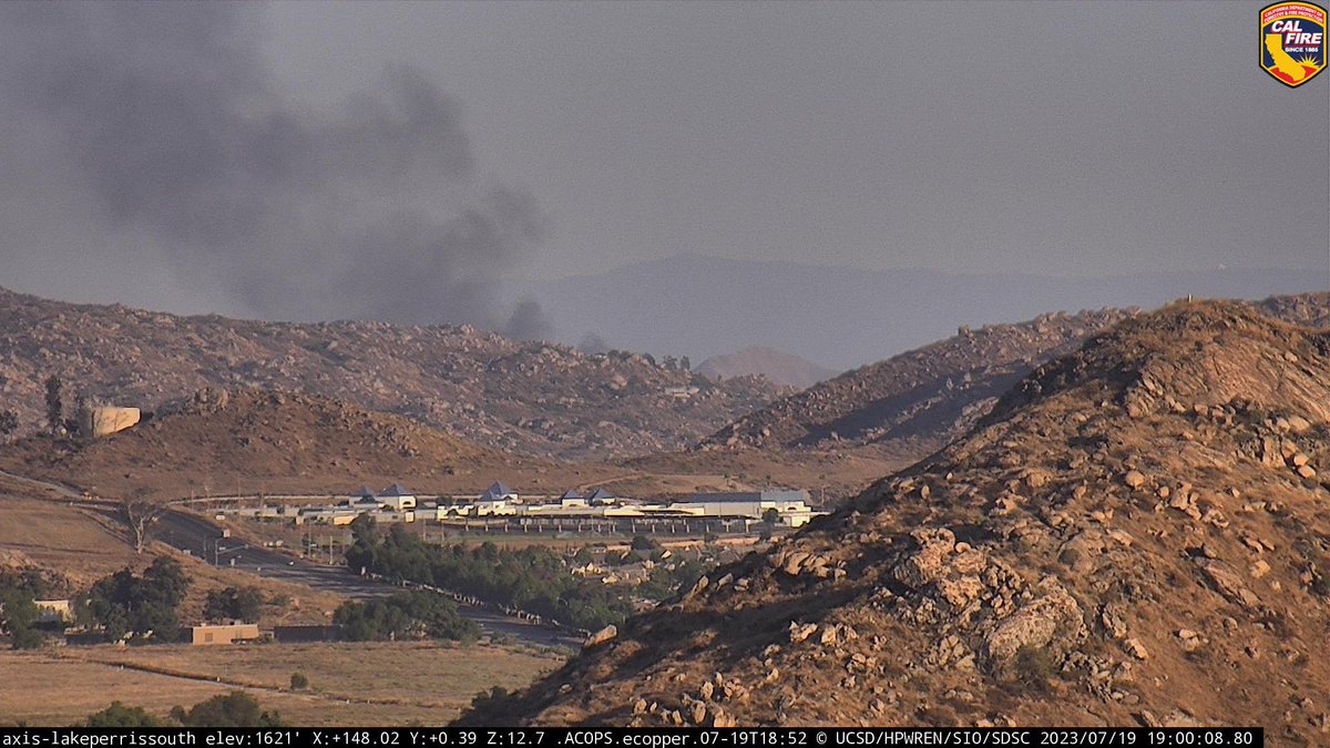 DanielFireTruck's tweet image. #AllenFire The Fire is 1 acre, potential for 30 acres, threatening SRA, flashy fuels.