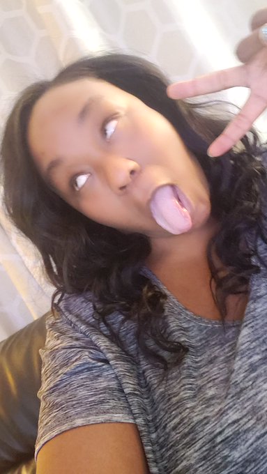 I'm feeling silly and playful!  It's been a good day and I am looking forward to my night. Getting my<a href="/tag/thickandsexy"class="tags"><span>#thickandsexy</span></a>