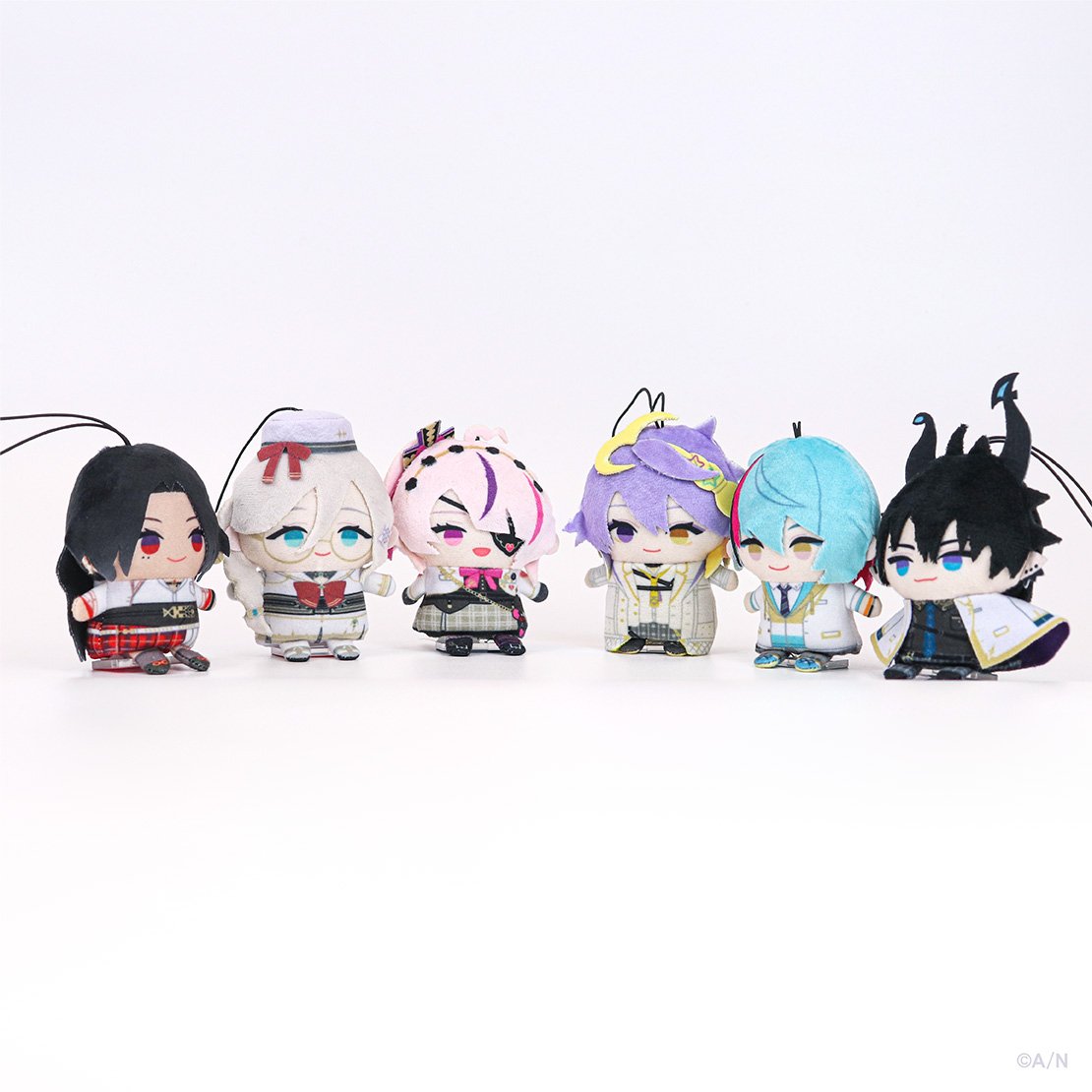 Charlotte on X: Why is there Garten of Banban and Choo Choo Charles plushies DO THE CREATORS EVEN KNOW THIS???? / X