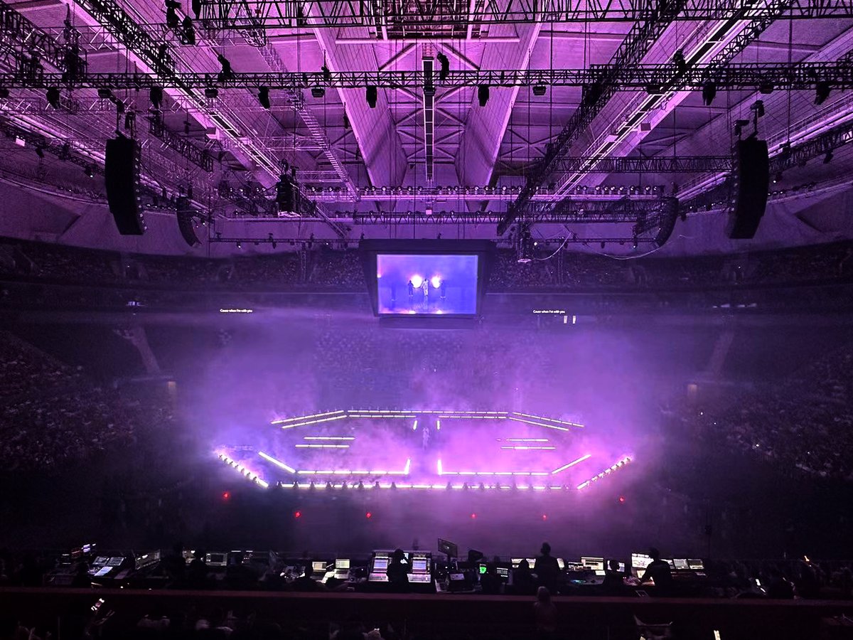 acme_lighting's tweet photo. 204 #acmeleo 190 #acmepixellineip, 84 #acmegemini and #acmestageblinderipww2 bring a magnificent and breathtaking performance to the music extravaganza SUPER RYCE BOWL. #acmelighting #stageequipment #lightingdesigners #lightingtech #livegig #liveperformance #rave #musicfestival https://t.co/6prRY55kDl