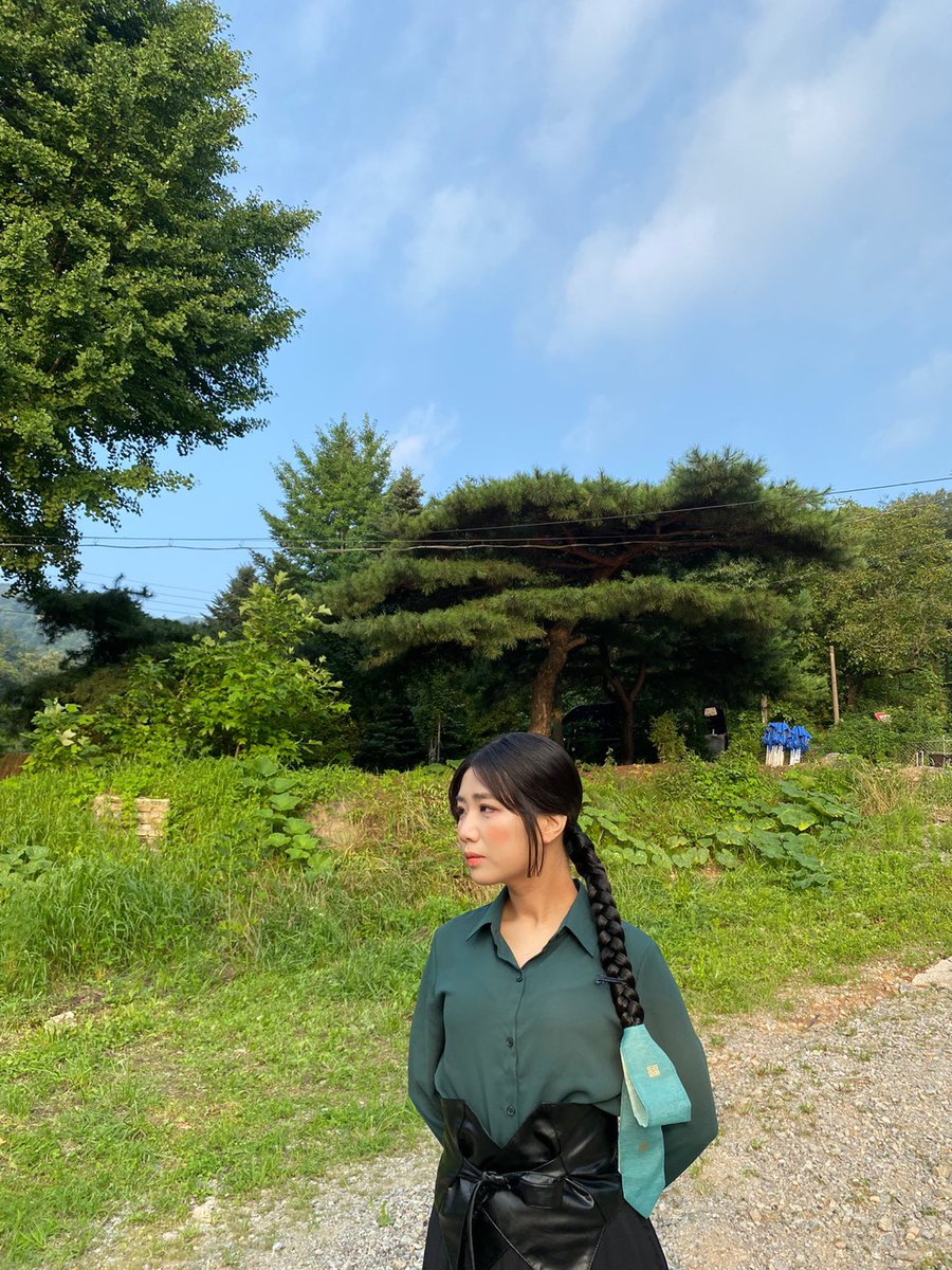 56yenyen56's tweet photo. 이것저것요모조모제4번째귀신노래진짜완전곧발매 https://t.co/SY00mPa3Mk