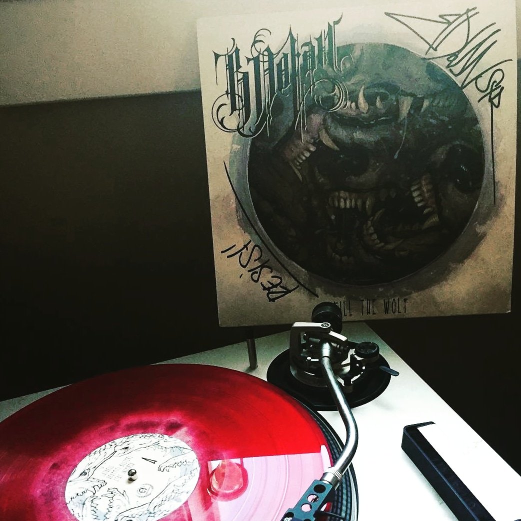 SFRupdates's tweet photo. #WaxWednesday courtesy of @monckimaki, featuring #KillTheWolf from @BDolanSFR!
B returns to the live stage in the UK in August - visit https://t.co/P8zysQlINH for dates, tix, & updates on upcoming new 🎶!
KTW is avail on Vinyl, Tape & high-fidelity 💿 at https://t.co/4ZgZpa1JBz https://t.co/zUONJb9DL6