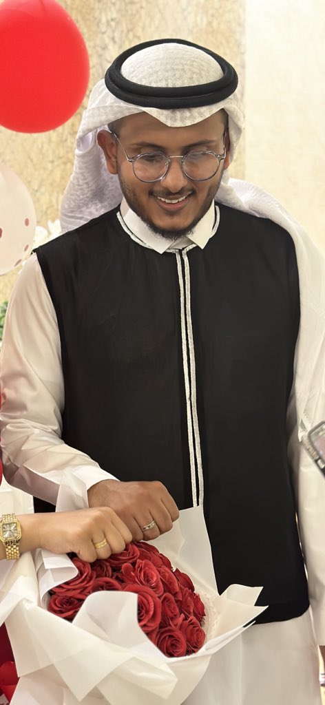 rx_b26's tweet photo. فزت بك والله و قلبي بك ربح
يا جمال العمر وانت اللي قبالي♥️ https://t.co/cMMmhwW6Z6