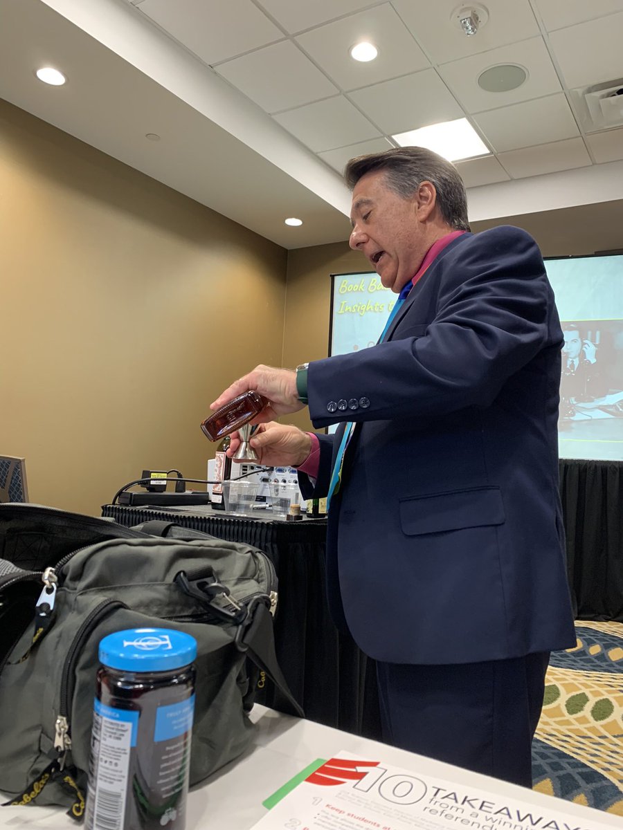 Grace Becker tweet media