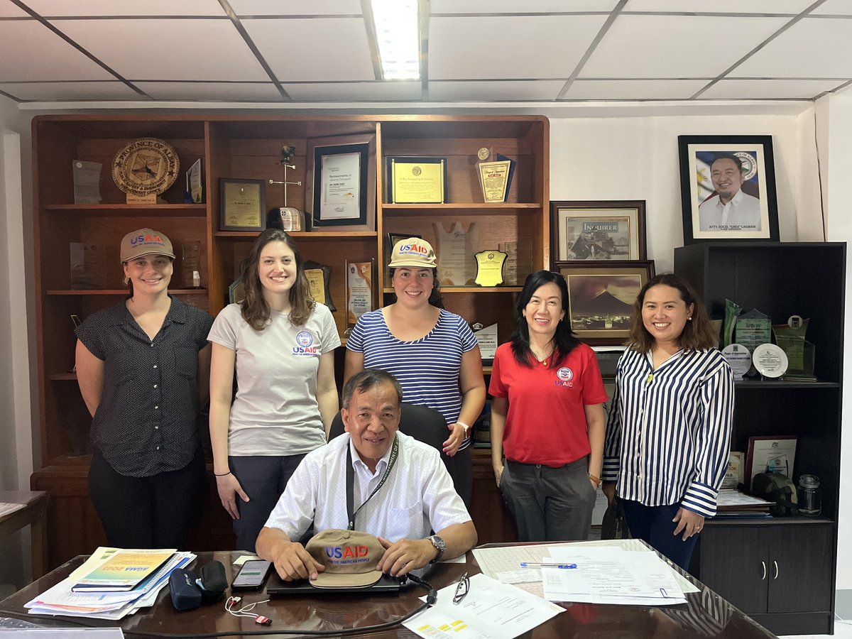 IOM_Philippines's tweet photo. IOM and @USAIDSavesLives met with #APSEMO to discuss the current status of the #MayonUnrest emergency response, including efforts provided to date and the current needs of affected communities. https://t.co/O1hlWWPyZm