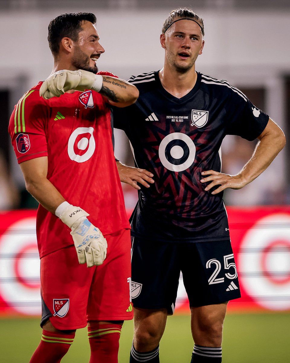 Arsenal win 5-0 and set a new record for biggest win by a guest in an MLS All-Star Game 😳