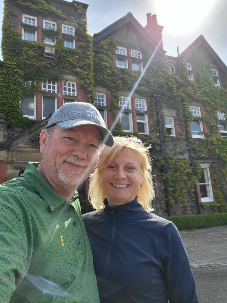 chipstacy's tweet image. Looking forward to watching @TheOpen at @RLGCHoylake. I was fortunate to play a round in May whilst visiting Liverpool. It was a memory I will never forget. The staff treated me and my wife like family. A gap wedge in the rental clubs would've secured par on 17. Next time!!