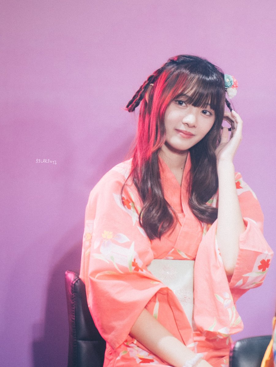 billboyz100oshi's tweet photo. #YoghurtBNK48 at CGM48 Tanabata Event 

#BNK48สัญญานะ_Roadshow
#CGM48_TanabataEvent
#bbillboyz100oshi #บีบิวบอยร้อยโอชิ https://t.co/oXY8Jok9uG