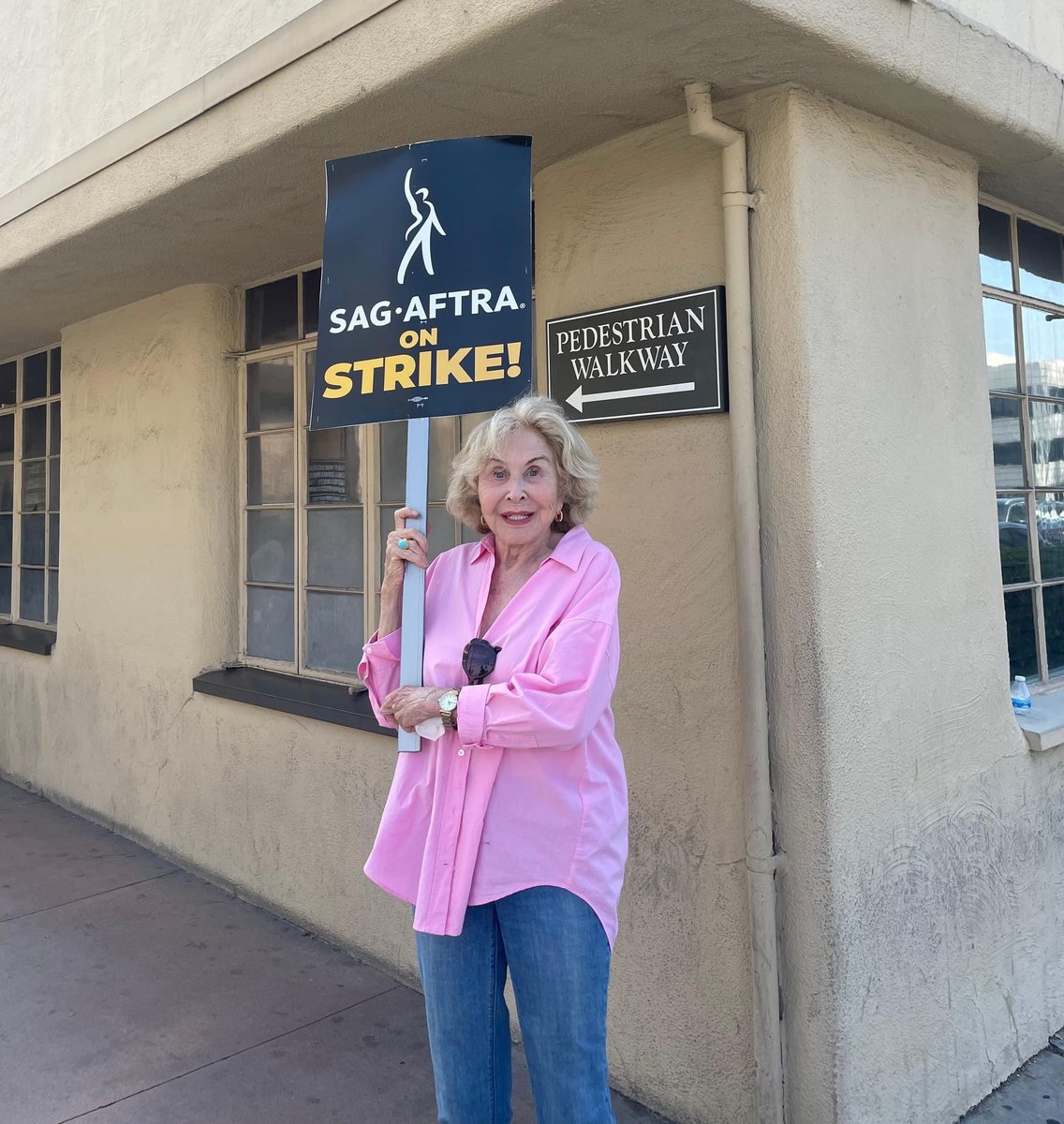 The one and only 4x Emmy winner, Michael Learned at Warner Bros where she shot The Waltons. I’m so proud to call her my friend. #SAGAFTRA #UnionStrong #TheWaltons #Waltons #MichaelLearned