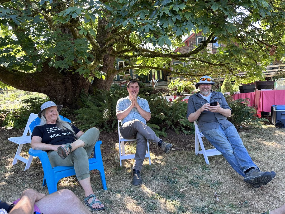 It's Matthew tweet media