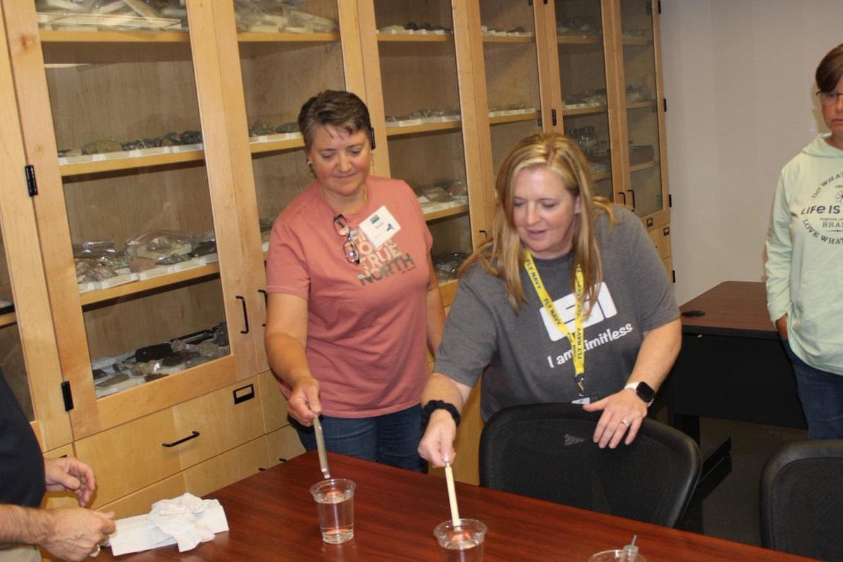 STEM4u2's tweet photo. Day 2 SET Sail PD 

⛽️ Biofuels
💻 Cybersecurity 
🌈  Physics &amp; Math Fair
🫧 Fluid Dynamics 
🧬 Bioterrorism
🍽️ Dinner on the town
⛵️ Tour downtown 

#blumersclass #stemeducation #STEM4U2 #LSIedu #AYATOY https://t.co/rrfr3ZitcF