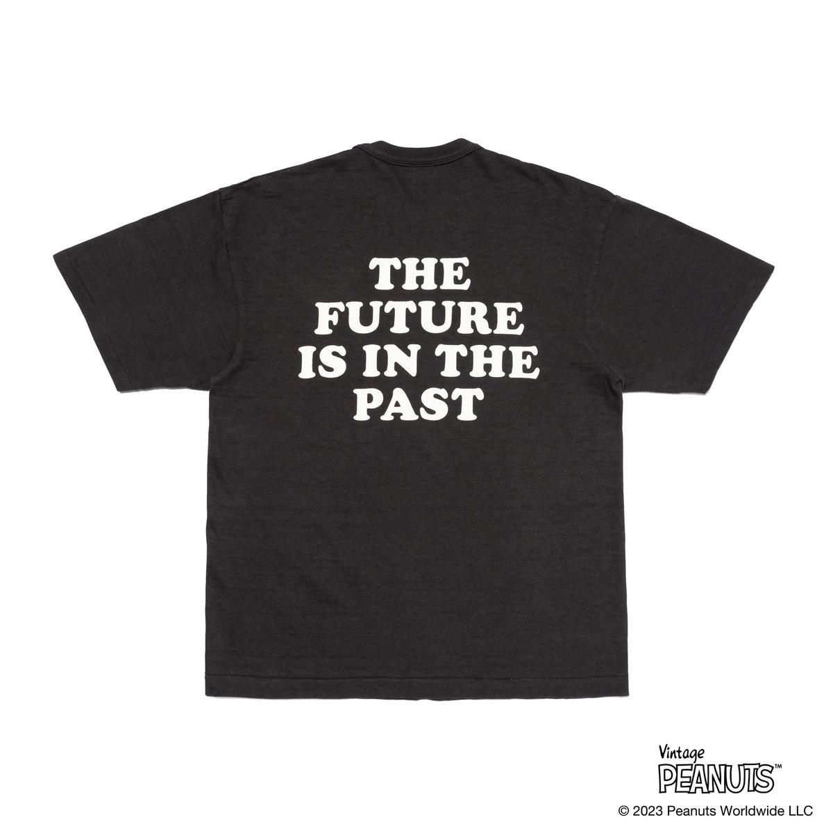 "HUMAN MADE PEANUTS T-SHIRT #1" arriving this weekend at humanmade.jp. International shipping available.                                   

#HumanMade 
#NIGO 
#VintagePeanuts 
#FuturisticGears