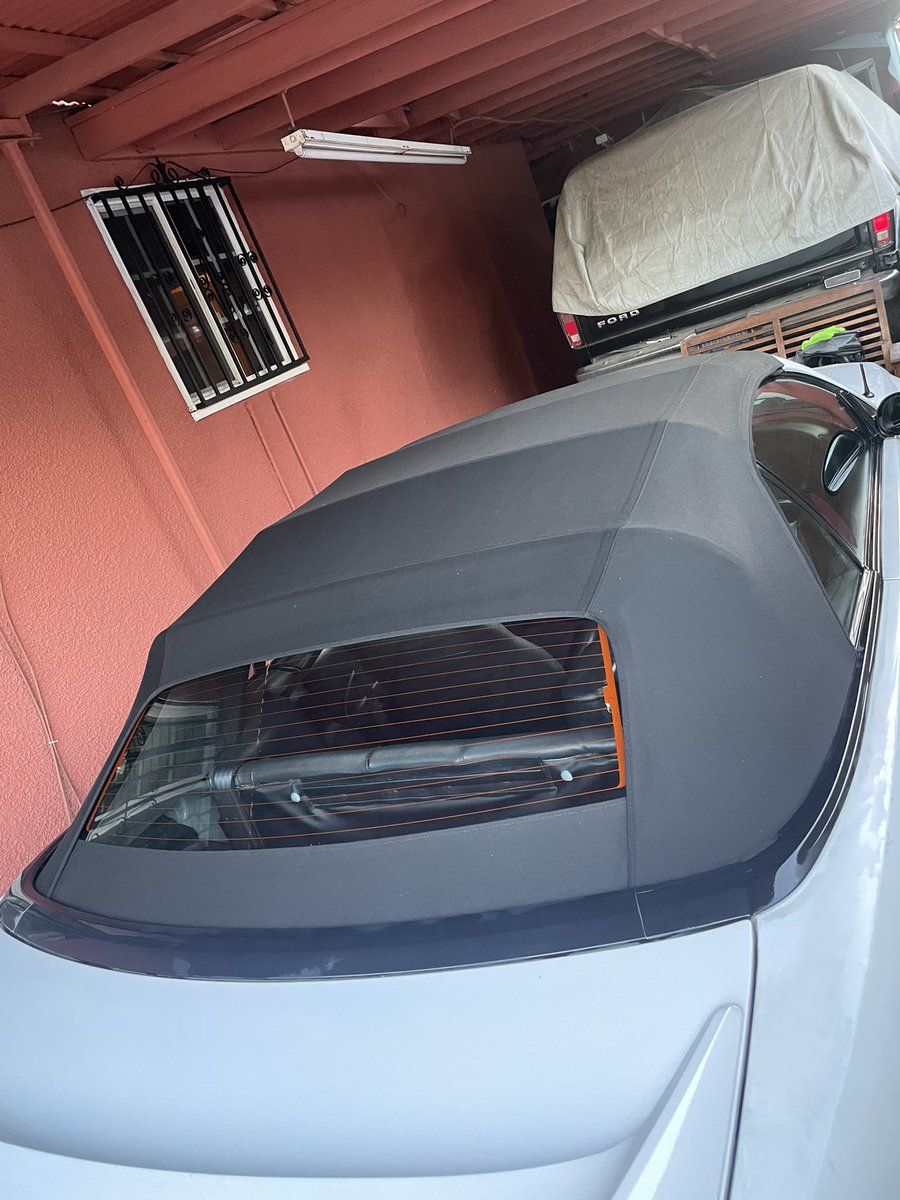 ISA1AS3000's tweet photo. Canvas convertible top upgrade for new edge mustang like the cobra top instead of vinyl convertible top. #mustang #cobra #newedge #convertible https://t.co/4XZQSHWj7H
