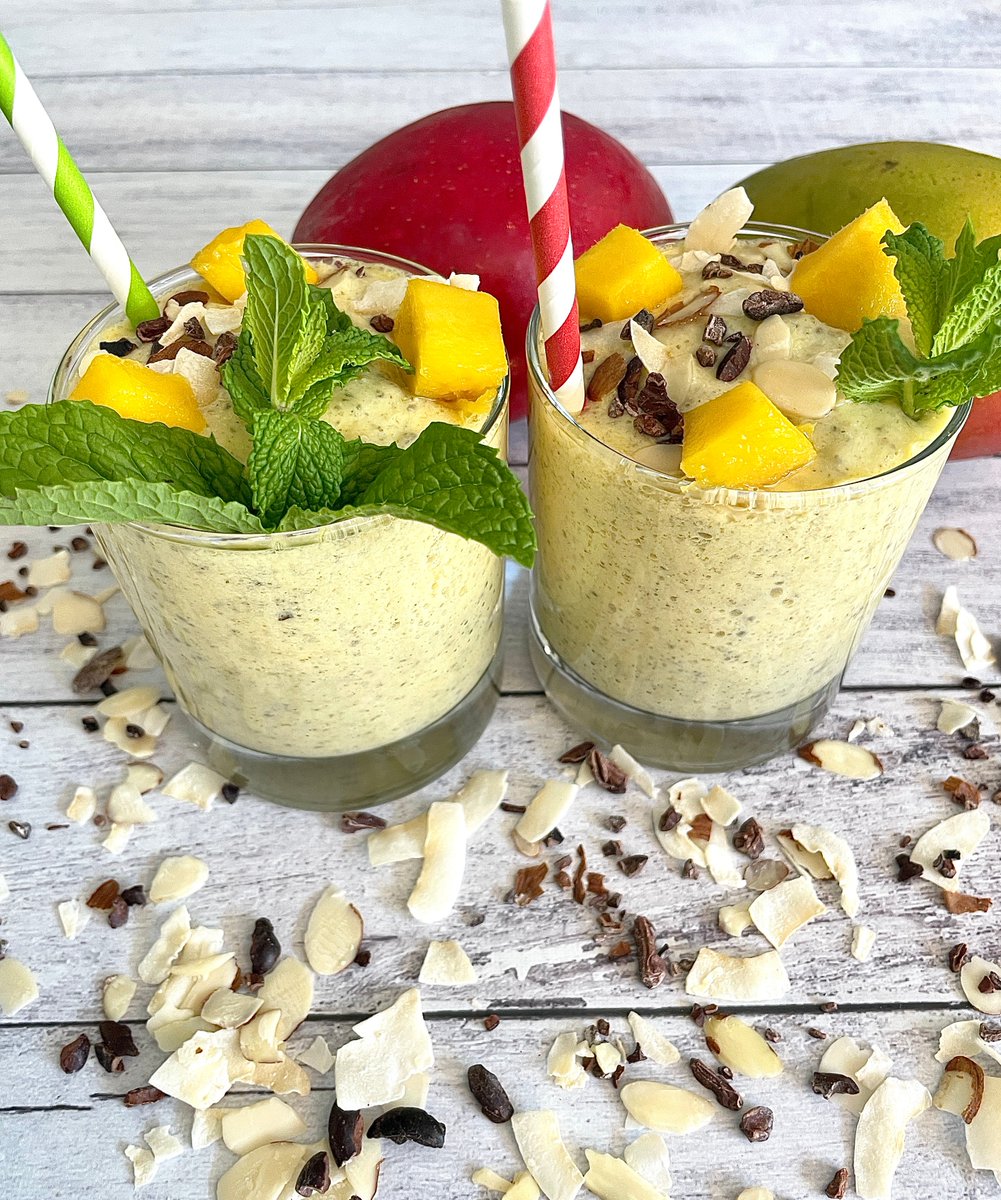 SarahKoszykRD's tweet photo. 2 Recipes using most of the same ingredients:
Mango Chia Seed Pudding and Mango Chia Seed Smoothie
Double down and enjoy Mango 2 different ways for Breakfast, Lunch, Snack or Dessert
https://t.co/KnqkS0ySem
#sponsored #mmmango #mangos #nationalmangoboard
@Mango_Board https://t.co/A8Hg7ivmQF