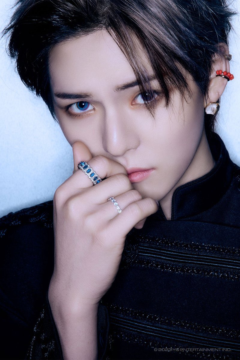 Aiyours_art's tweet photo. #TREASURE 2ND FULL ALBUM 'REBOOT' TEASER PHOTO LOOP VER. <YOSHI>
2ND FULL ALBUM 'REBOOT'
✅2023.07.28 6PM(KST)
Pre-order
➡️https://t.co/FB9Am6e9hP
#트레저 #YOSHI #요시 #TEASER_PHOTO #LOOP_VER #2NDFULLALBUM #REBOOT #RELEASE #20230728 #YG https://t.co/ECpZpMoScD