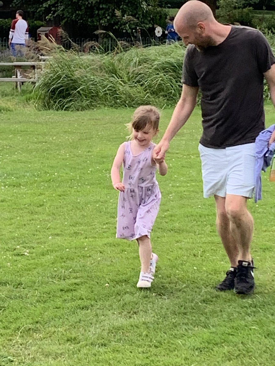 Enfield Town junior parkrun tweet media