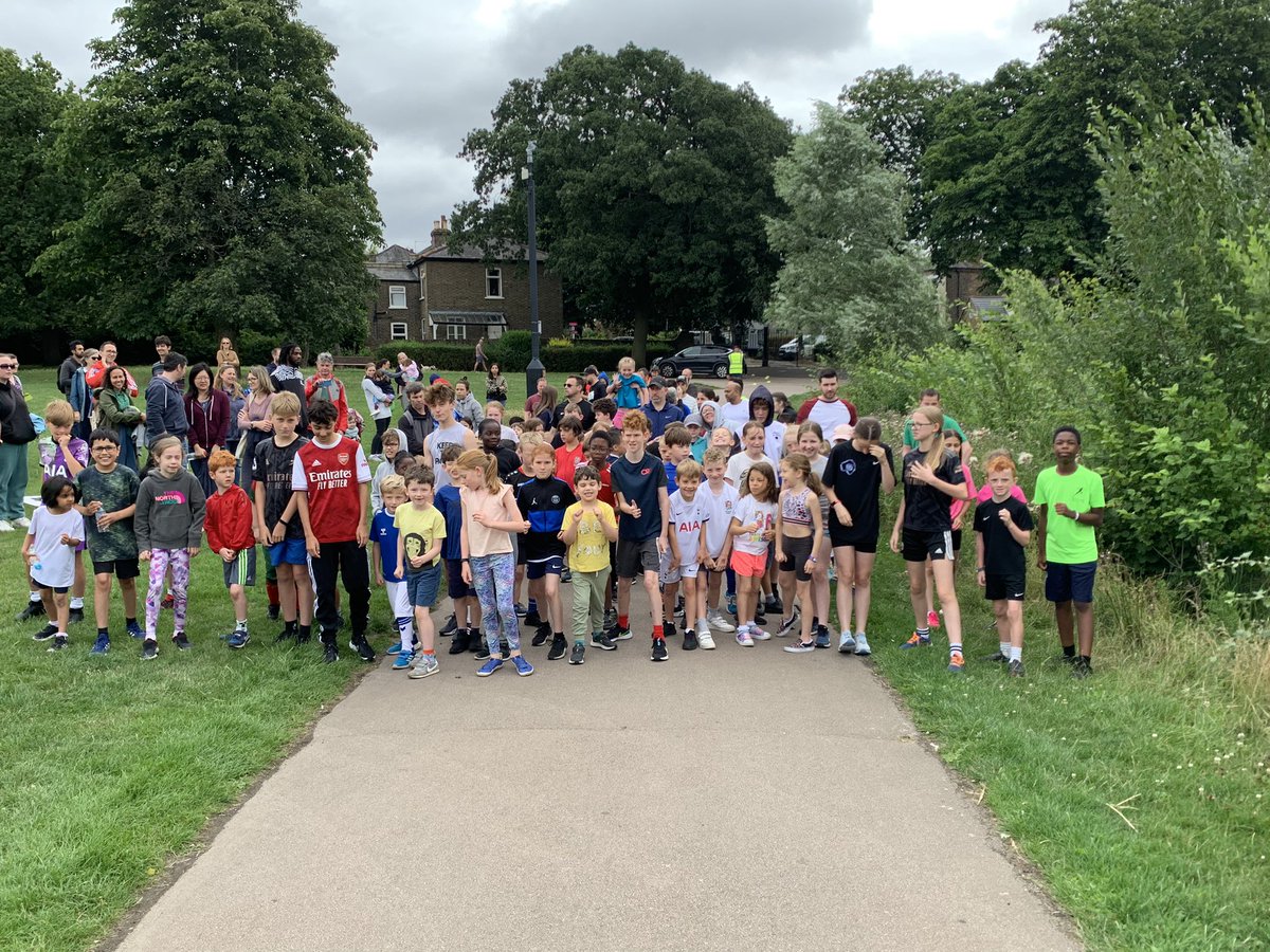 Enfield Town junior parkrun tweet media