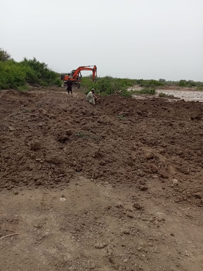 bilawal_jeay's tweet photo. #DevelopmentInPS63
Under construction road schemes from Village Tharo Mari road to Village Umeed Ali khoso #Hyderabad Rural #PS63 by info & Transport Minister Sindh @sharjeelinam & @rawalsharjeel 🇱🇾
@BBhuttoZardari
@AseefaBZ https://t.co/X7xrC8RjZi
