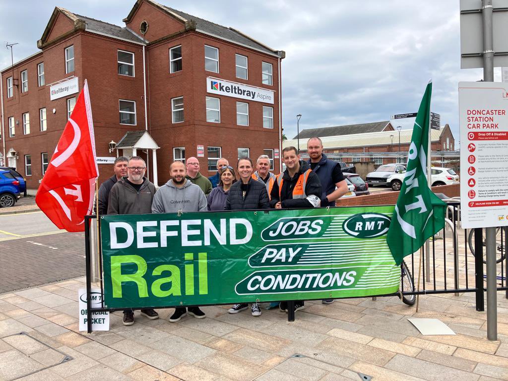 RMTunion's tweet photo. RMT members at Doncaster today are taking strike action to defend our railway
#StaffOurStations #SaveTicketOffices https://t.co/kI1hjFRAuw
