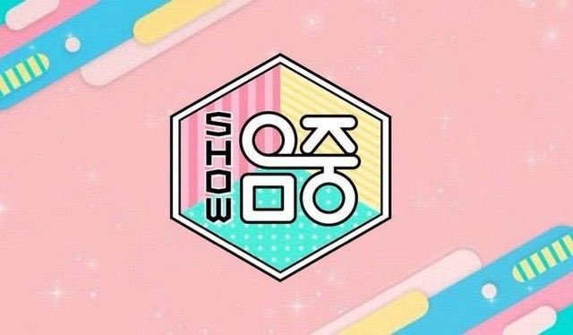Byeoleun_'s tweet photo. 7월 22일 (토) 오후 3시 15분
mbc 쇼! 음악중심

믿고 듣는 보이스 김재환과 싱어송라이터 별은이 함께 그리는 짙은 감성 속으로♪
- 김재환 (feat. 별은)『시작되는 연인들을 위해』

쇼!음악중심 본방사수 해주세요❤️ 

#별은 #김재환 #쇼음악중심 #음악중심 #시작되는연인들을위해 https://t.co/2DXZFbg8Yf