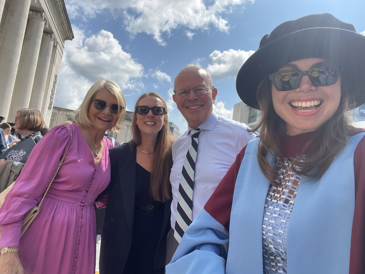 ClioCliona's tweet photo. Graduation day! 🥂🎓 thank you @SotonEnglish @unisouthampton for putting on a great show and seeing me through my doctorate. BIG shoutout to my wonderful supervisor @RMSmithAuthor for being with me from the very beginning and suggesting I try the PhD all those years ago https://t.co/qnFq5LaTk4