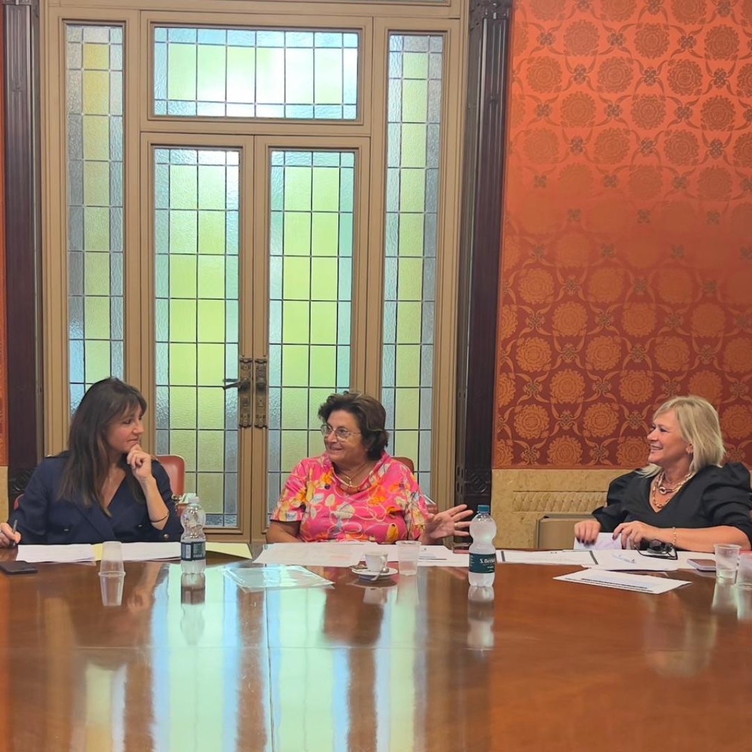 Confcommercio Lombardia tweet media