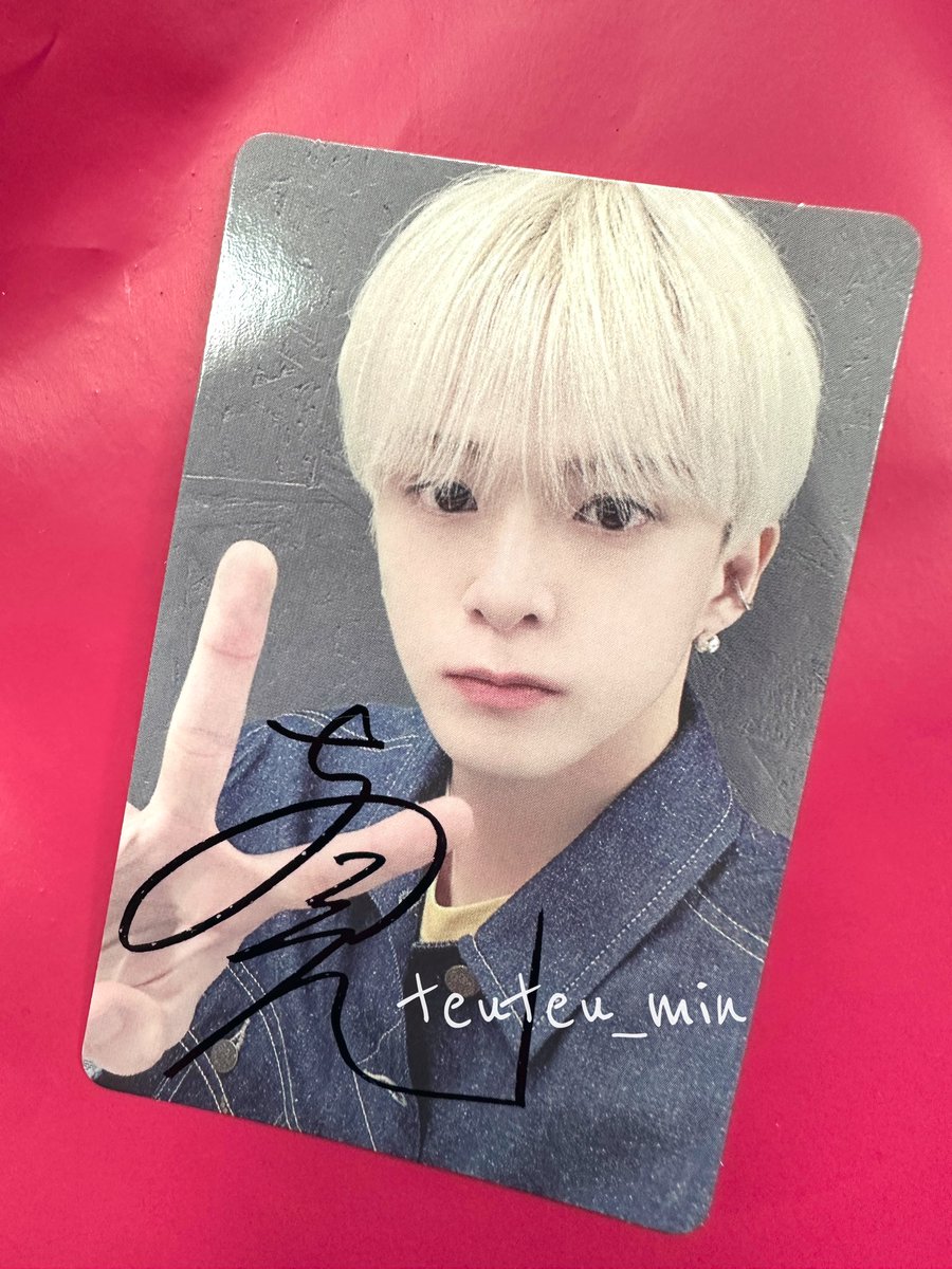 teuteu_min's tweet photo. TREASURE x AVA  photocard winner
AVA  이벤트 싸인포카

너무 이쁘다…🥹🤍
고마워요ㅠㅠ @AVA_Platform 

#아사히 #ASAHI #트레저 #TREASURE https://t.co/6PrrG1o6NF