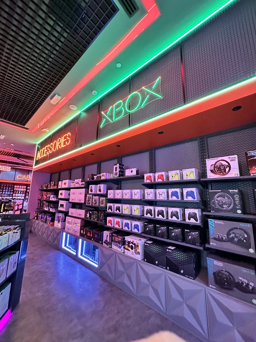 I wanted to create a section in Store 974 for gamers with disabilities. So we contacted @Microsoft @xbox so we could get buy their Adaptive controller, the response was “no because Xbox isn’t officially in the market”. So disappointing. 
Even built an Xbox section for them. https://t.co/30r32ERouo