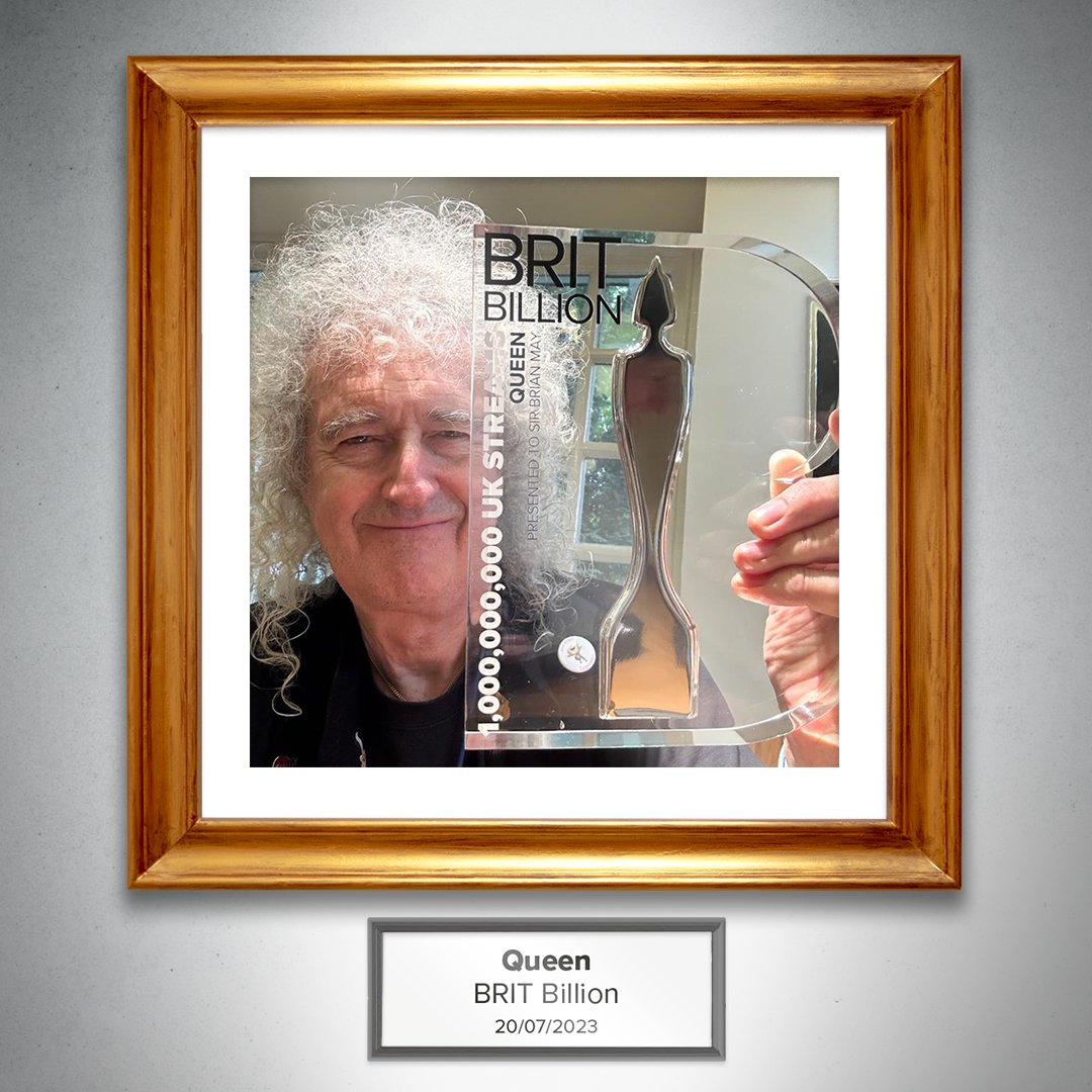 QueenWillRock's tweet photo. QUEEN PRESENTED WITH A BRIT BILLION AWARD! 🏆Queen have been presented with a BRIT Billion Award by the BPI. The BRIT Billion Award celebrates the band’s outstanding achievement as recording artists in surpassing the landmark of one billion career streams in the UK – as calculated by the @officialcharts Company.
More at https://t.co/HqeeqtNXVW
@bpi_music