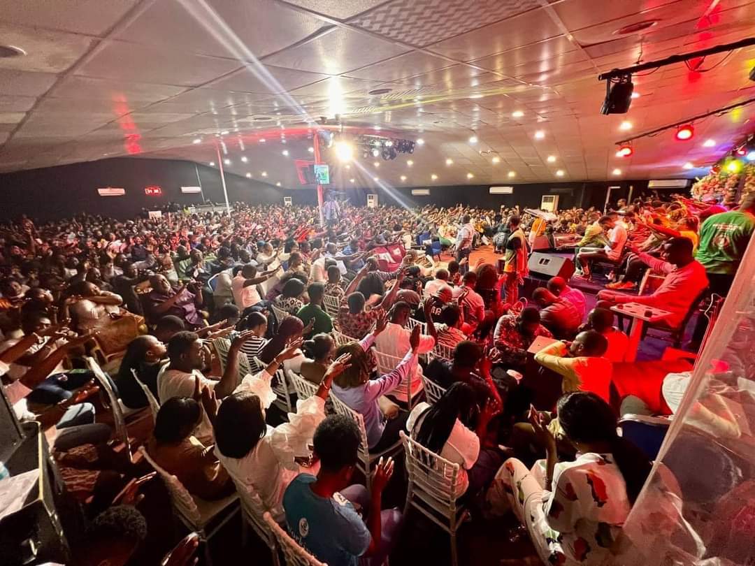 power_worship's tweet photo. May the COVENANT of GOD deliver you from trouble today in JESUS name..#Amen.great service lastnite. Join us on Sunday #3services #8am/10am/12pm.. click link:
https://t.co/tL3DEYObwB. Invite Someone. #3Services. Stay Blessed.
@akuffubeaa @alburniton @Ama_mansah1 @Godsway1993 https://t.co/petog1WGxz