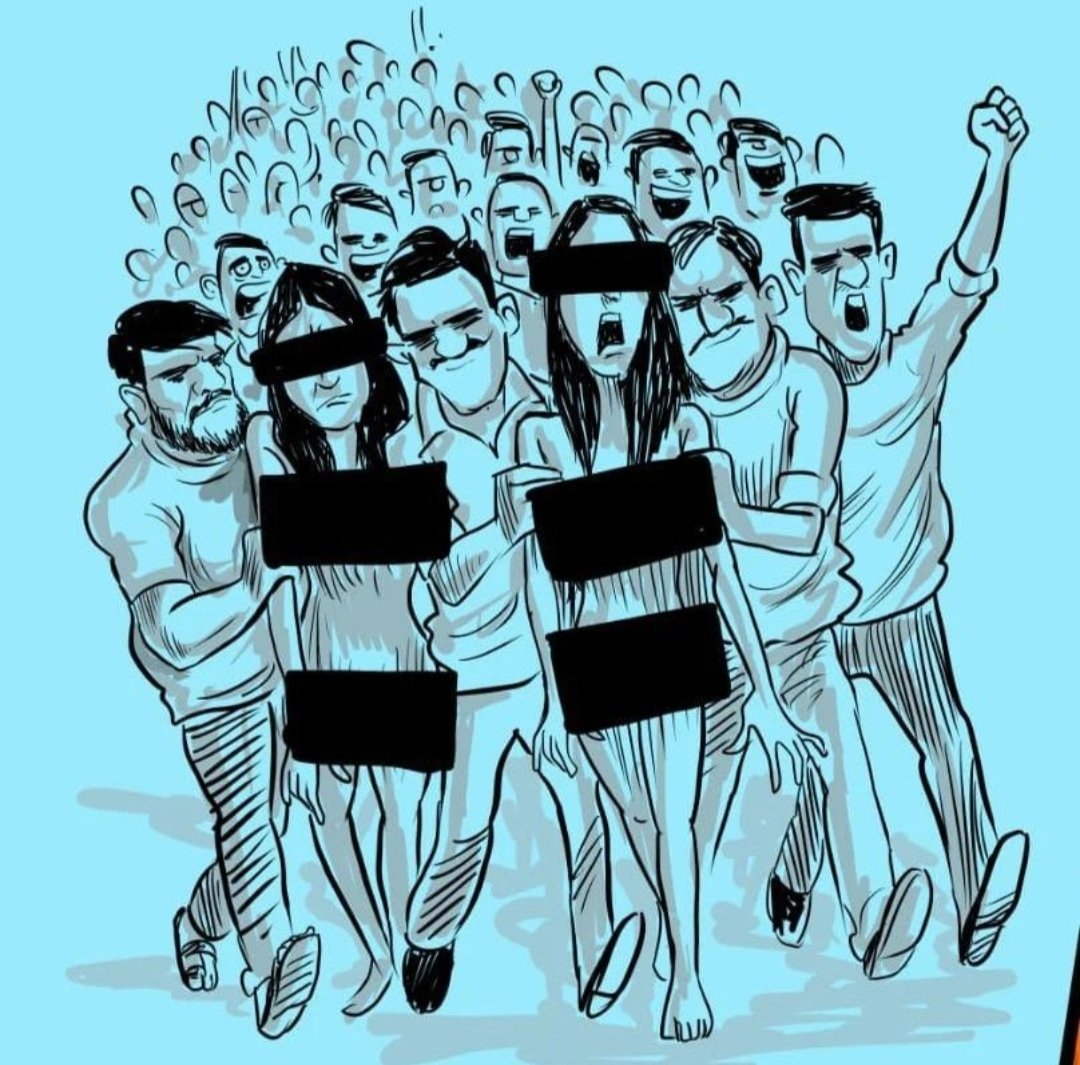 LightWhisperers's tweet photo. I am shocked after watching this video,this incident is not acceptable😡 Government takes strict action against this incident..please save the humanity 🙏🙏
#ManipurViolence 
#Manipur https://t.co/FaVPDF66ka