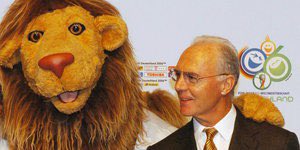 DoktorDente's tweet photo. Der Löwe hat scheinbar ein zweites Schwein gerissen https://t.co/dD993xGa43
